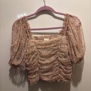 H & M Floral Top With Puff Sleeves Size Medium Cropped Princess Love 30" X 12"